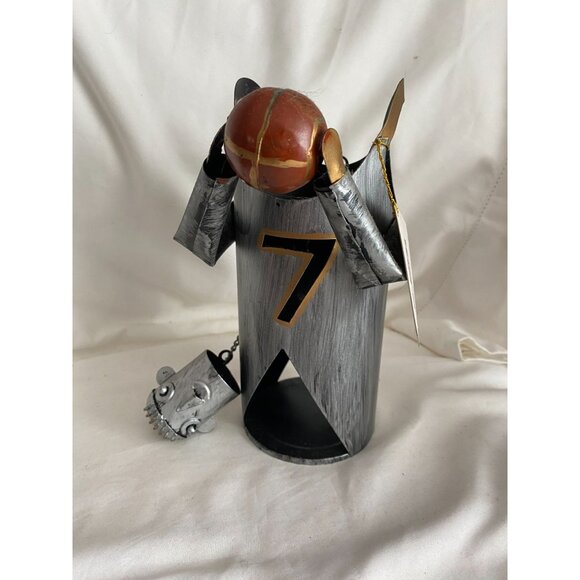 NWT Berkley Designs metal Basketball player wine bottle holder - Picture 4 of 4